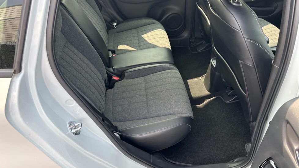 Honda Jazz Crosstar Ex Silver #8