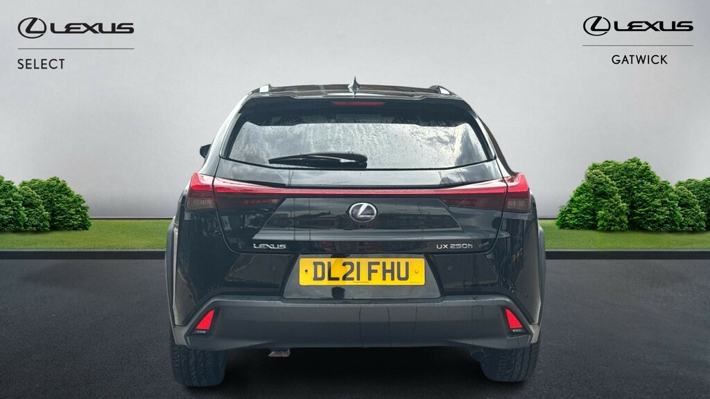 Lexus UX 2.0 250H Premium Sport Edition Suv Hybr Black #5