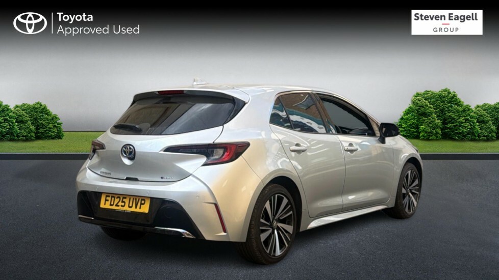 Toyota Corolla 1.8 Vvt-h Design Cvt Euro 6 Ss FD25UVP Silver #2