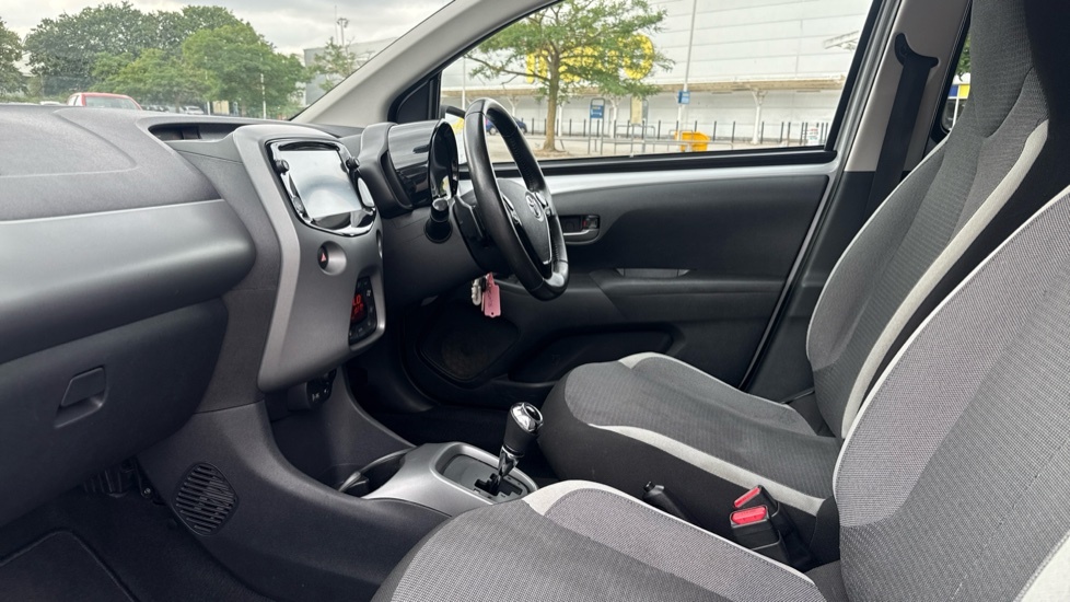 Toyota Aygo 1.0 Vvt-i X-trend X-shift Euro 6 Safety Sense Silver #5