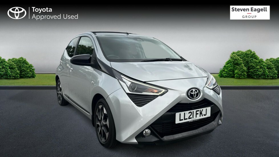 Toyota Aygo 1.0 Vvt-i X-trend X-shift Euro 6 Safety Sense Silver