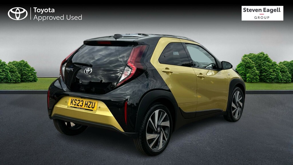 Toyota Aygo X 1.0 Vvt-i Edge Euro 6 Ss Gold #2