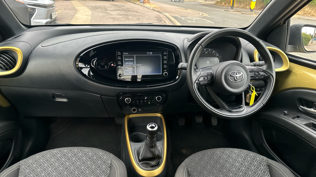 Toyota Aygo X 1.0 Vvt-i Edge Euro 6 Ss Gold #6