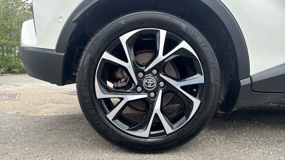 Toyota C-Hr Dynamic Grey #25
