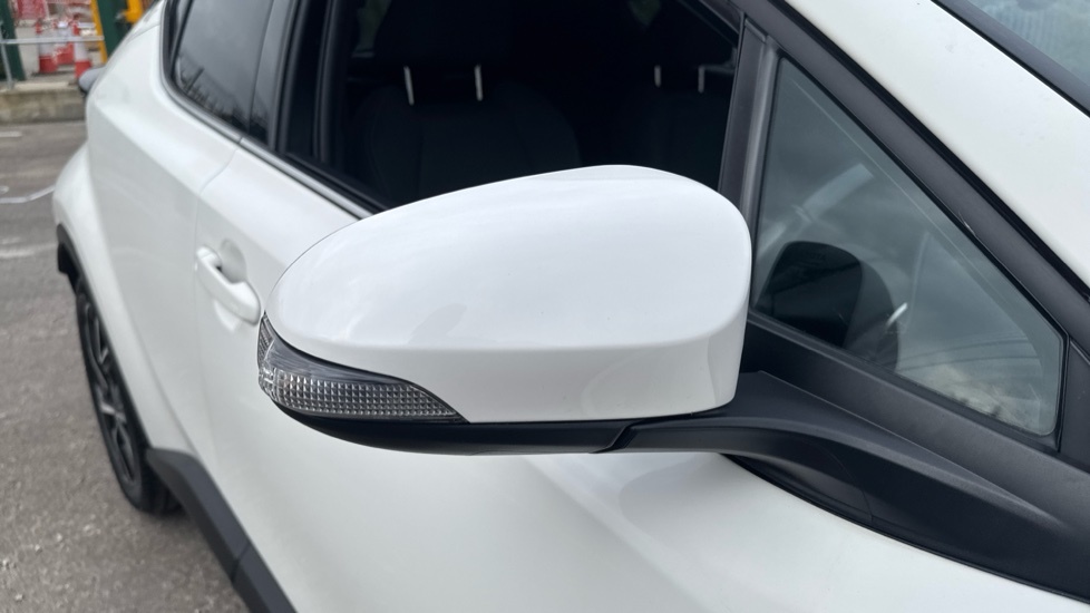 Toyota C-Hr Dynamic Grey #27