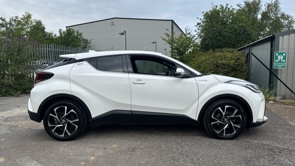 Toyota C-Hr Dynamic Grey #23