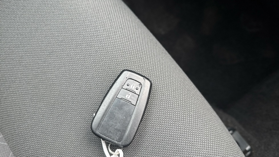 Toyota C-Hr Dynamic Grey #28