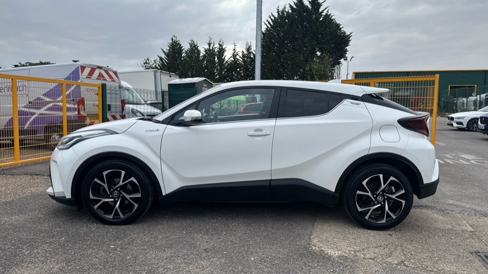 Toyota C-Hr Dynamic Grey #24