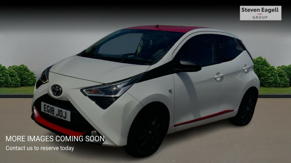 Toyota Aygo Hatchback Blue #3