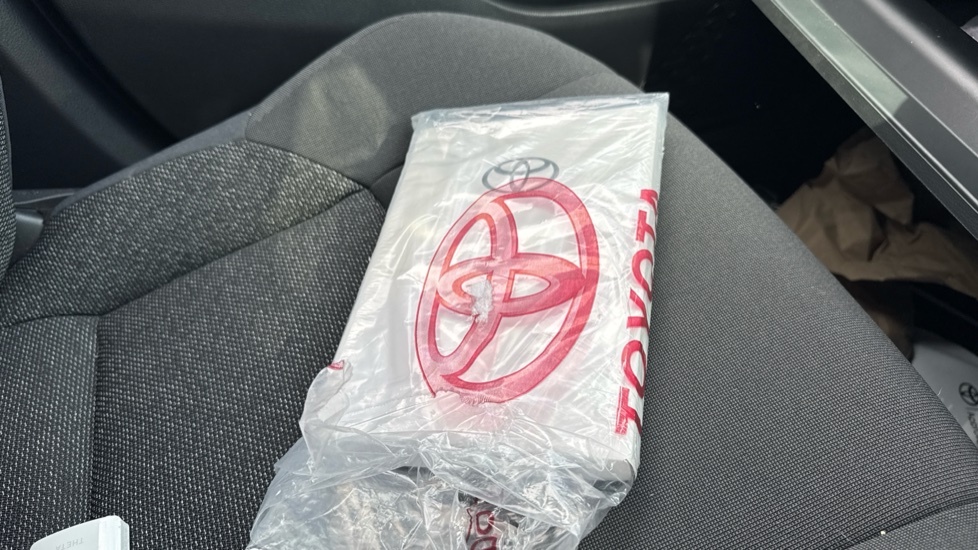 Toyota C-Hr Excel Silver #27