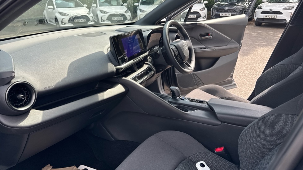 Toyota C-Hr 1.8 Vvt-h Icon Cvt Euro 6 Ss Grey #5