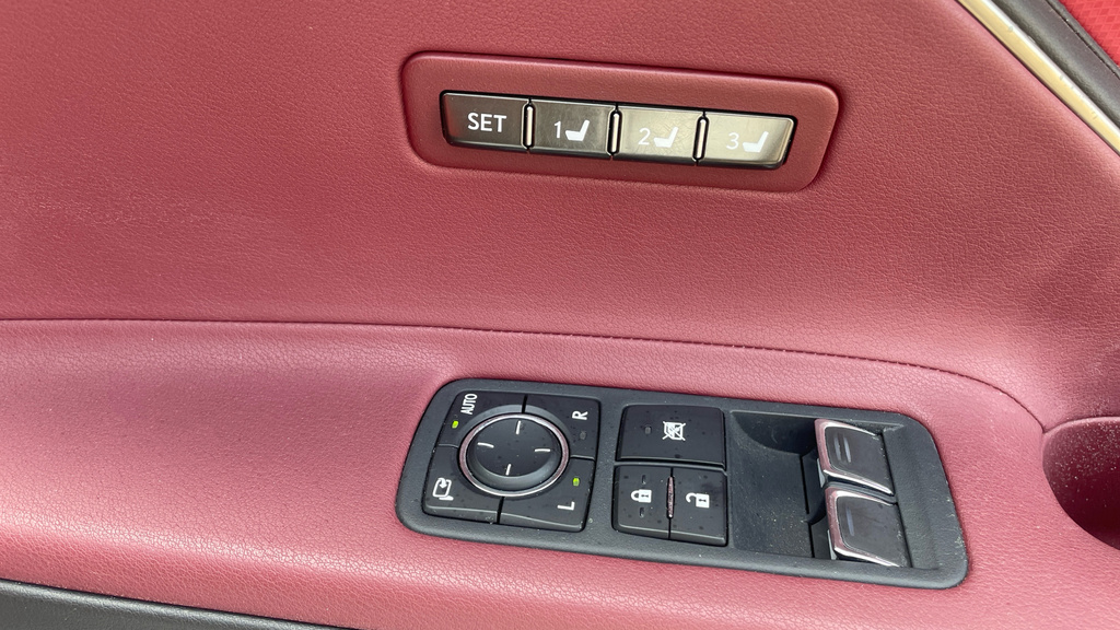 Lexus LC Lexus Lc Conv Sport Pk Hud  #38