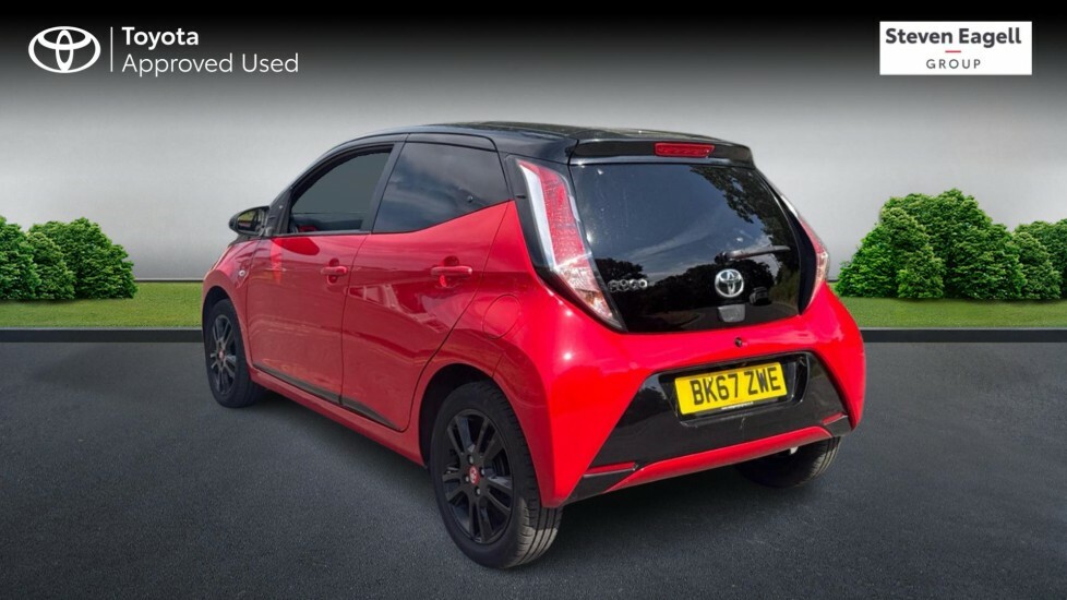 Toyota Aygo 1.0 Vvt-i X-cite 4 Red Bi-tone Euro 6 Red #4