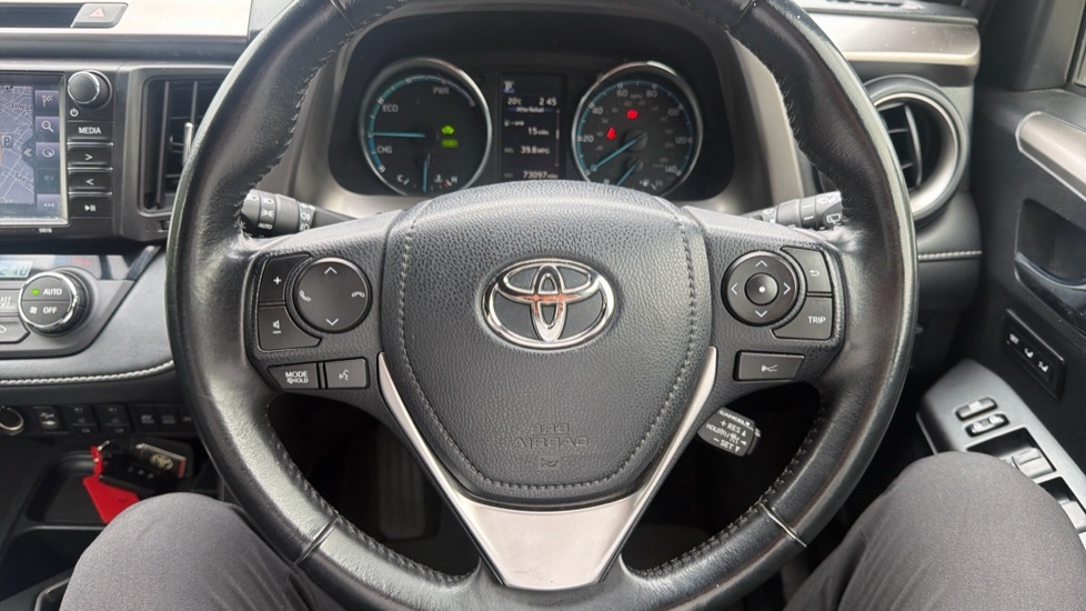 Toyota Rav 4 Suv White #10