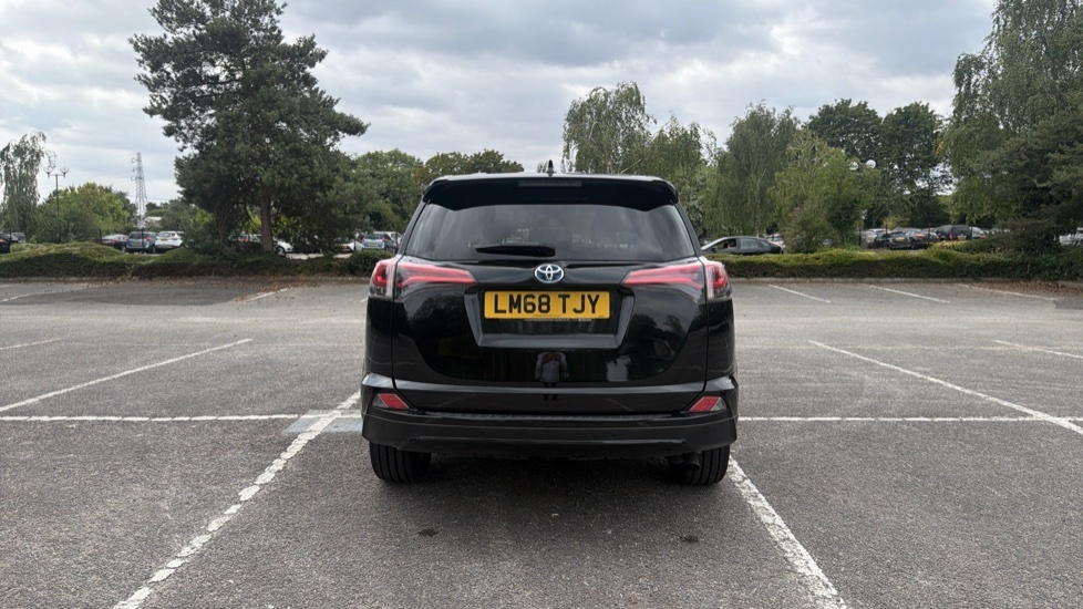 Toyota Rav 4 Suv White #26