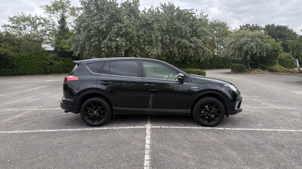 Toyota Rav 4 Suv White #23