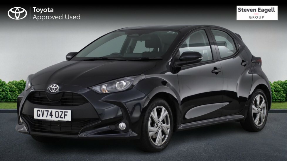 Toyota Yaris 1.5 Vvt-h Icon Hatchback Hybrid E-cvt E Black #3