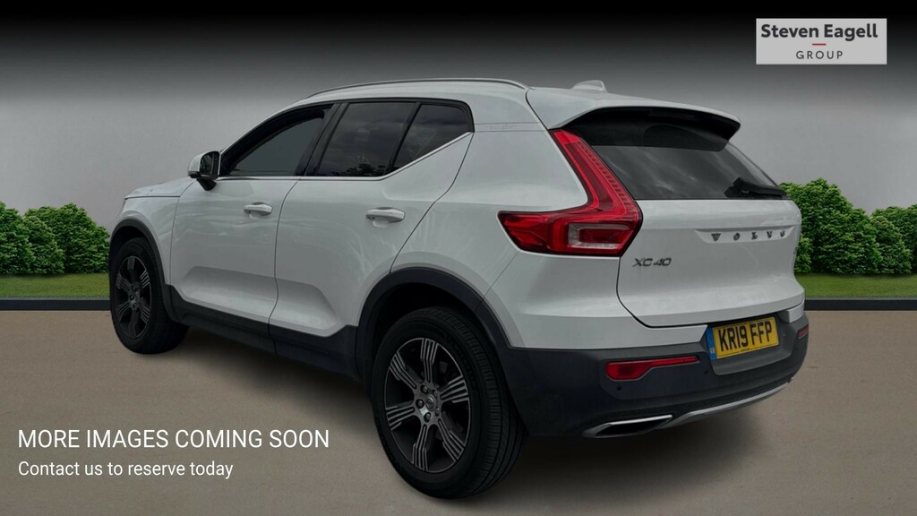 Volvo XC40 Inscription D3 White #2