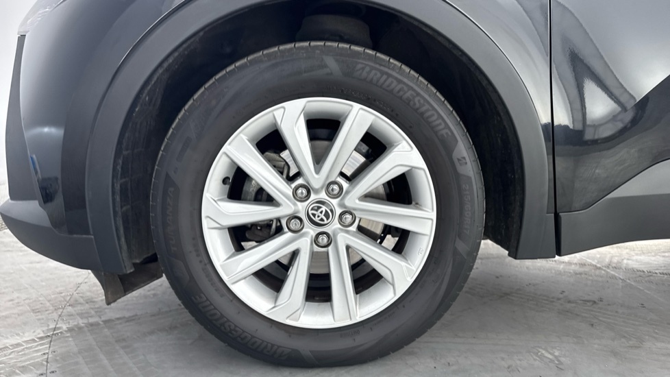 Toyota C-Hr Excel Grey #25