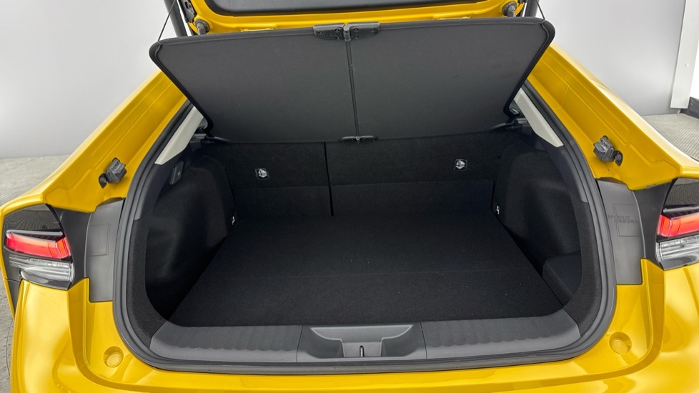 Toyota Prius 1.8 0D Silver #14