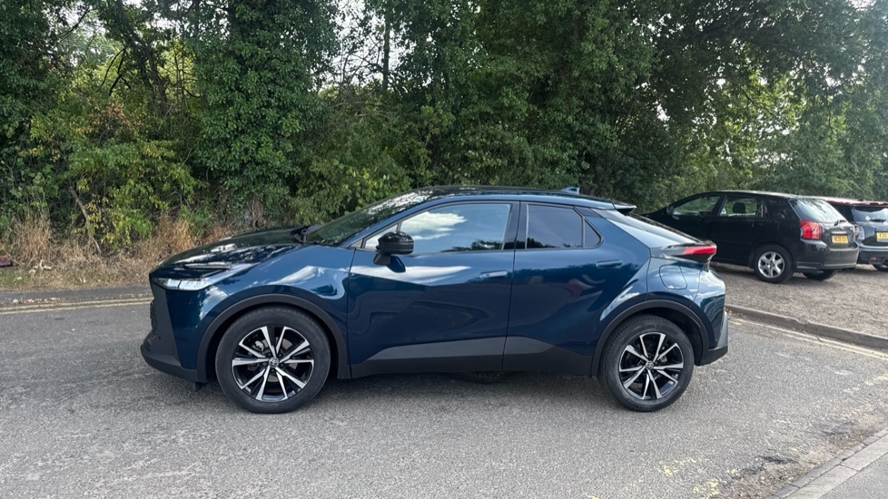 Toyota C-Hr Excel #24