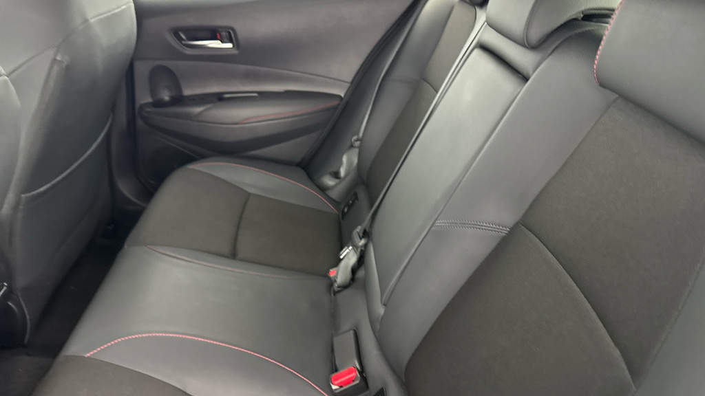 Toyota Corolla Corolla Design Hev Cvt White #13