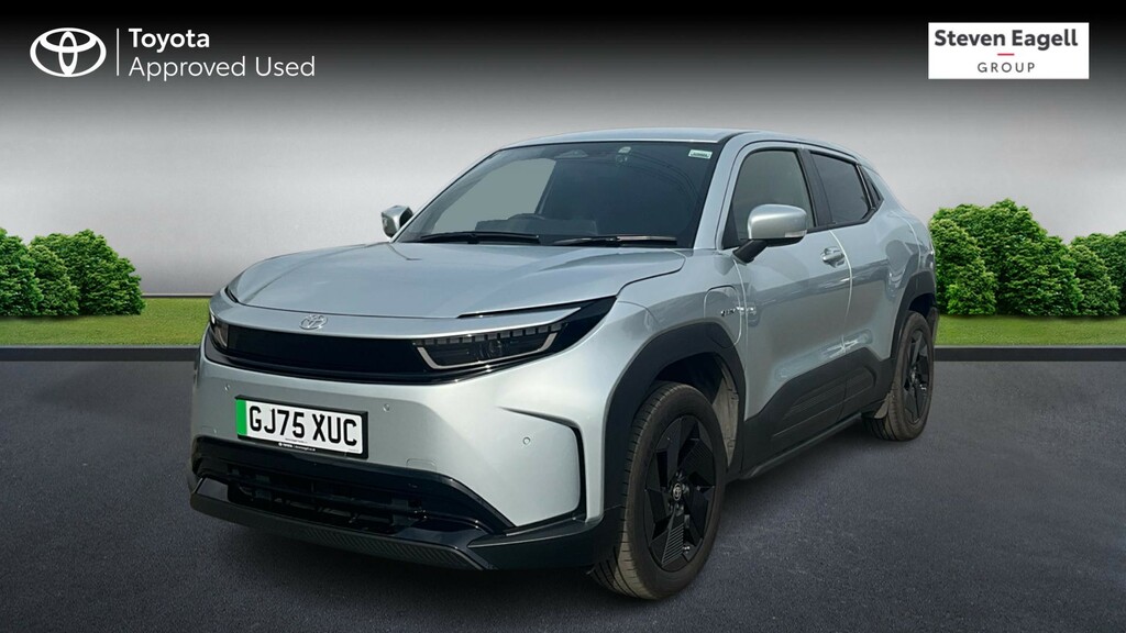 Toyota Urban Cruiser 61Kwh Design Suv 174 Ps Silver #3