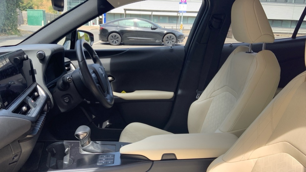 Lexus UX 2.0 250H Takumi Suv Hybrid E-cvt Euro 6 Red #6
