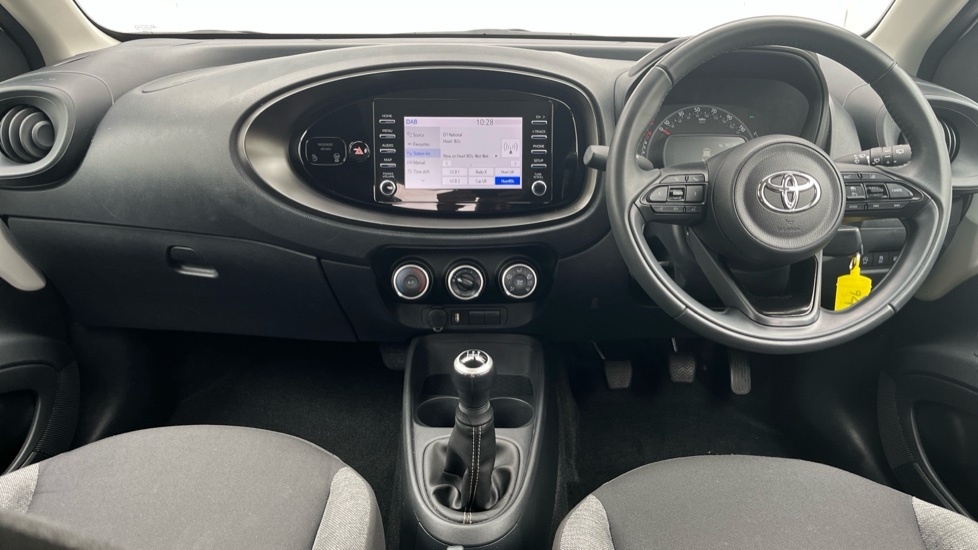 Toyota Aygo X 1.0 Vvt-i Pure Euro 6 Ss White #6