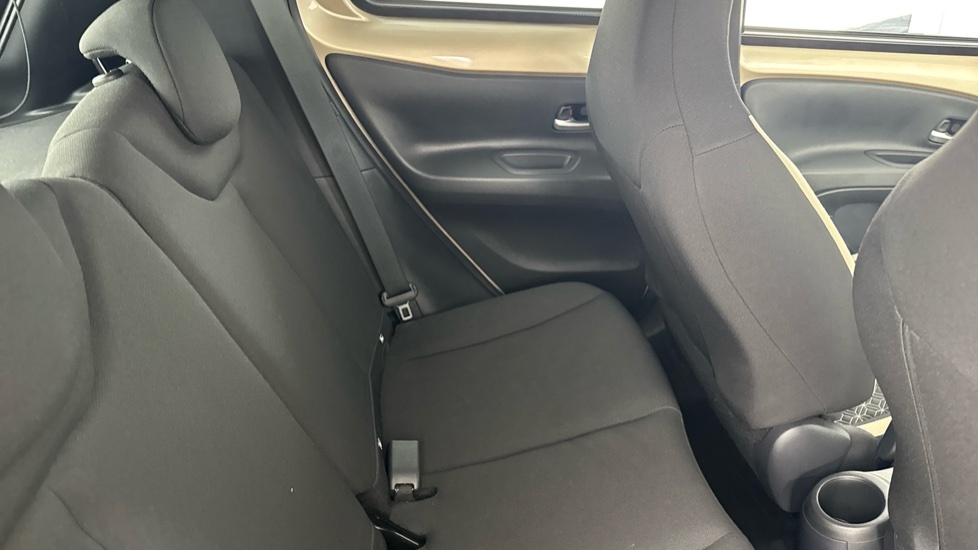 Toyota Aygo X Pure Automatic White #8