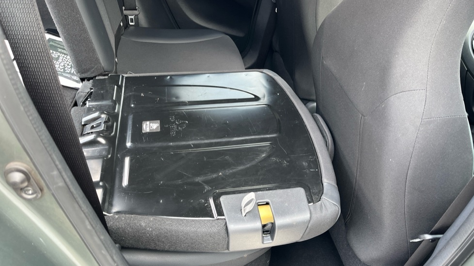 Toyota Aygo X Edge Beige #18