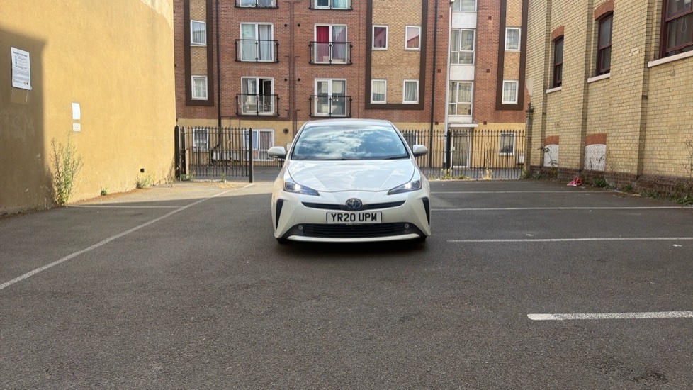 Toyota Prius Prius Excel Phev Cvt White #22