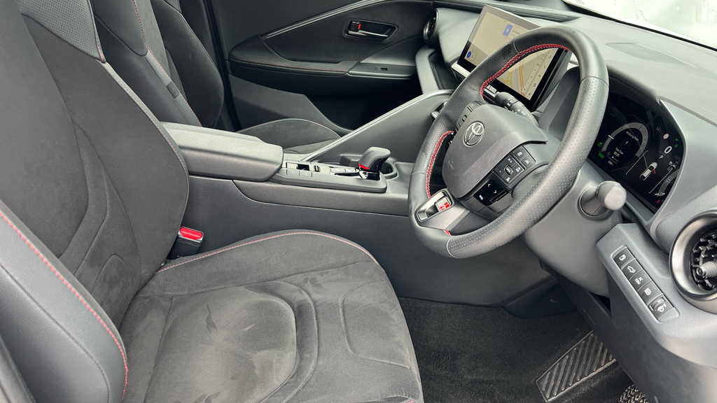 Toyota C-Hr Excel Silver #12