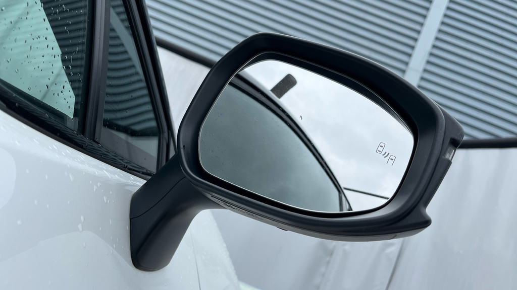 Toyota C-Hr Excel Silver #34