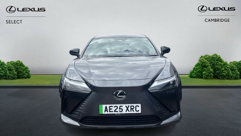 Lexus RZ 300E 71.4Kwh Takumi Suv 204 Ps Grey #4