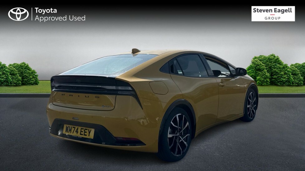 Toyota Prius 2.0 13.6Kwh Excel Cvt Euro 6 Ss Yellow #2