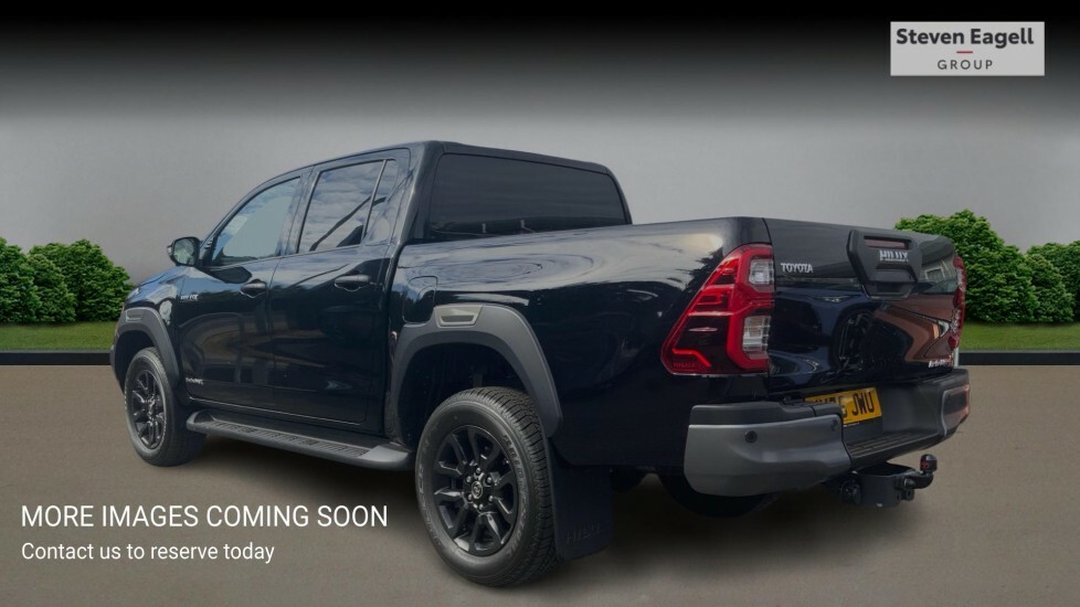 Toyota HILUX 2.8 D-4d-h Invincible X 4Wd Euro 6 Black #2