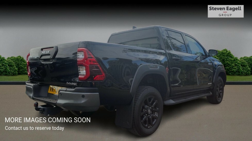 Toyota HILUX 2.8 D-4d-h Invincible X 4Wd Euro 6 Black #4