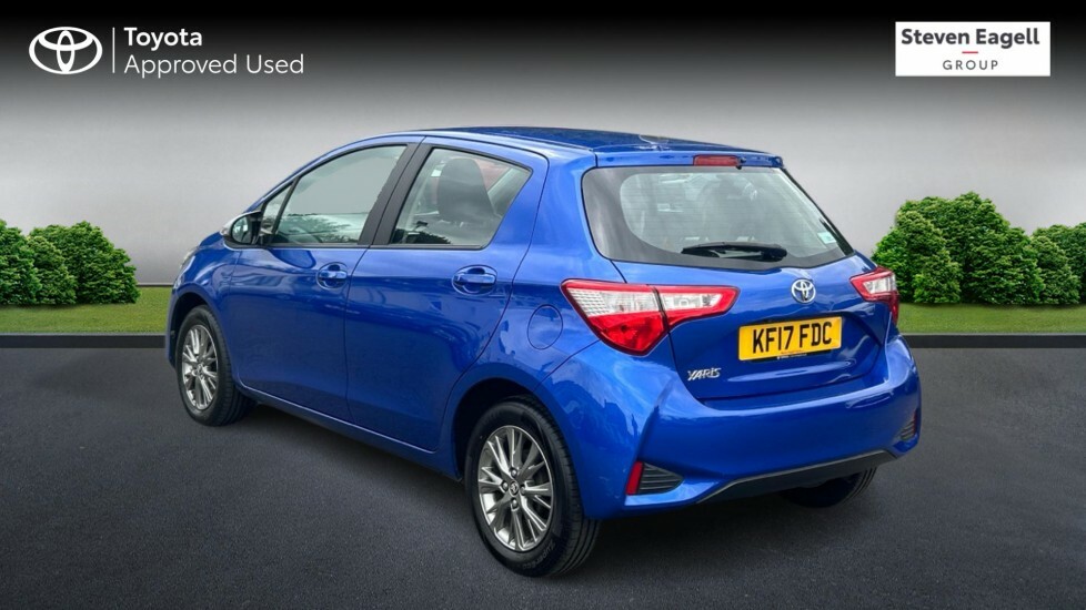 Toyota Yaris 1.5 Vvt-i Icon Tech Euro 6 Blue #4