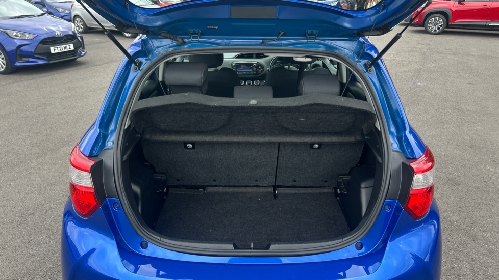Toyota Yaris Vvt-h Excel Hatchback Blue #13