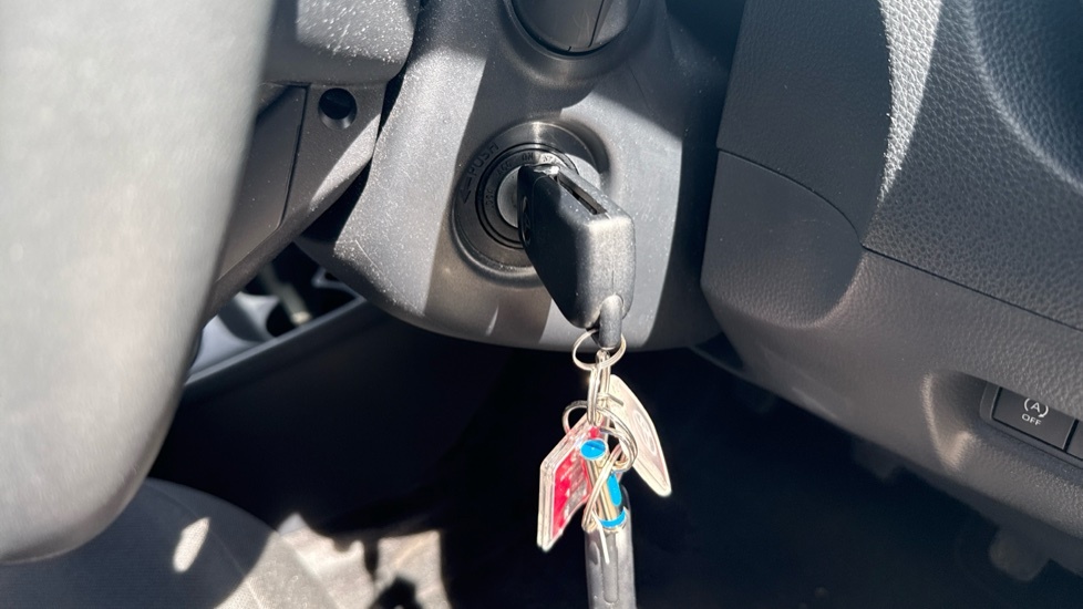 Toyota Aygo X Edge Beige #16