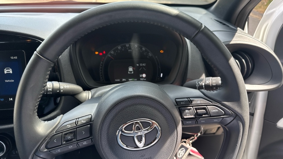Toyota Aygo X Edge Beige #10