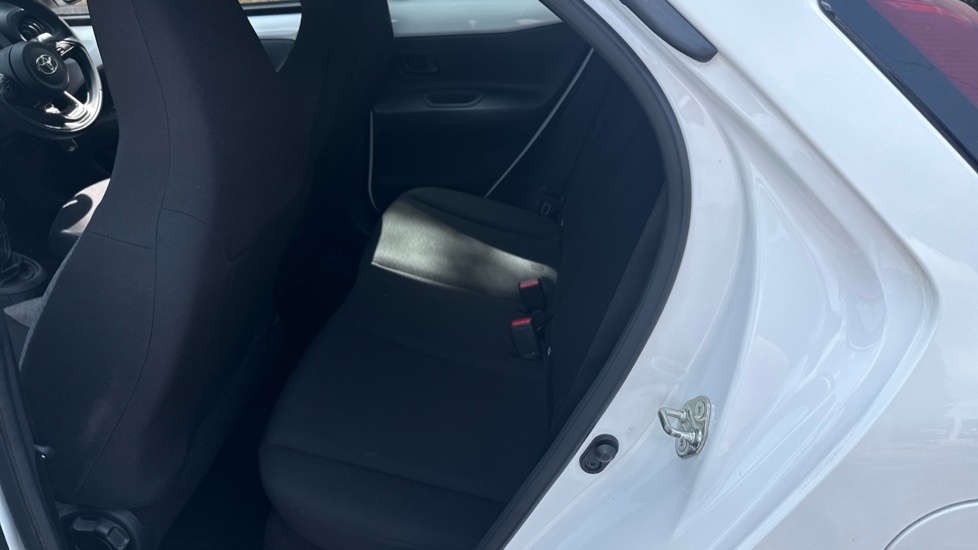 Toyota Aygo X Edge Beige #15