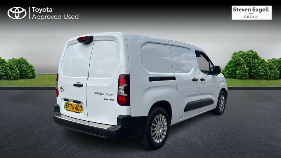 Toyota Proace City 50Kwh Icon Long Panel Van Lwb 6Dr White #2