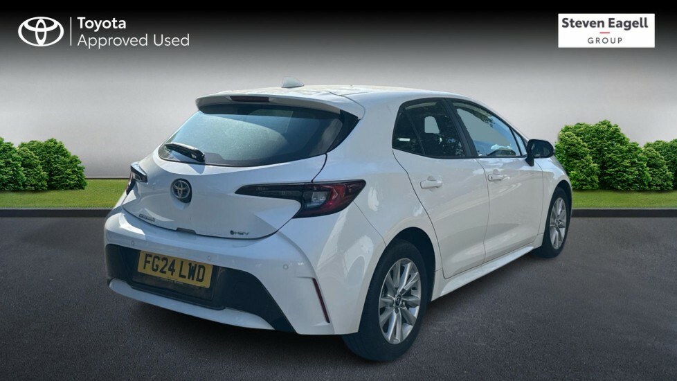Toyota Corolla 1.8 Vvt-h Icon Hatchback Hybrid Cvt Eur White #2