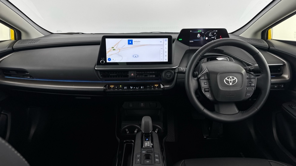 Toyota Prius 2.0 13.6Kwh Excel Hatchback Plug-in Hyb Yellow #5