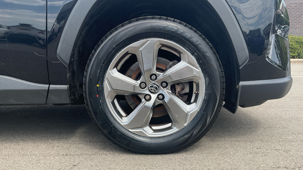 Toyota Rav 4 Black Edition Black #24