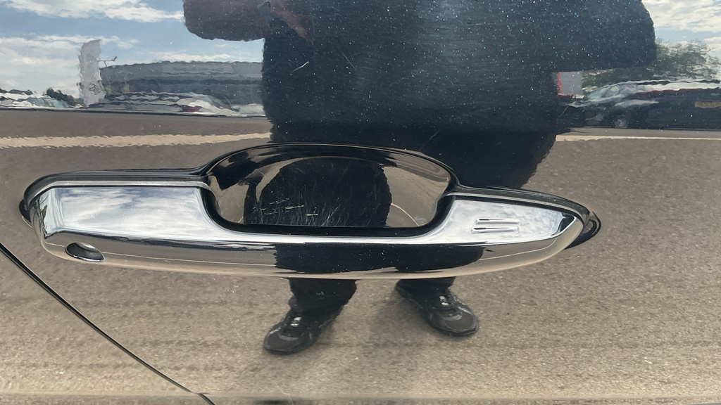Toyota Rav 4 Black Edition Black #26