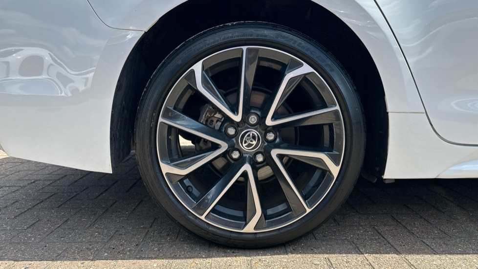 Toyota Corolla Corolla Icon Hev Cvt Silver #25
