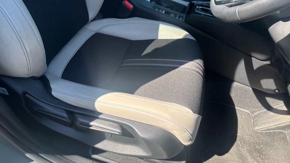 Honda Hr-V 1.5 Ehev Advance Cvt Black #17